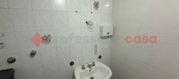 75m² Commercial property in Cervinara, Italy No. 344160 14