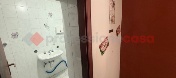 75m² Commercial property in Cervinara, Italy No. 344160 13