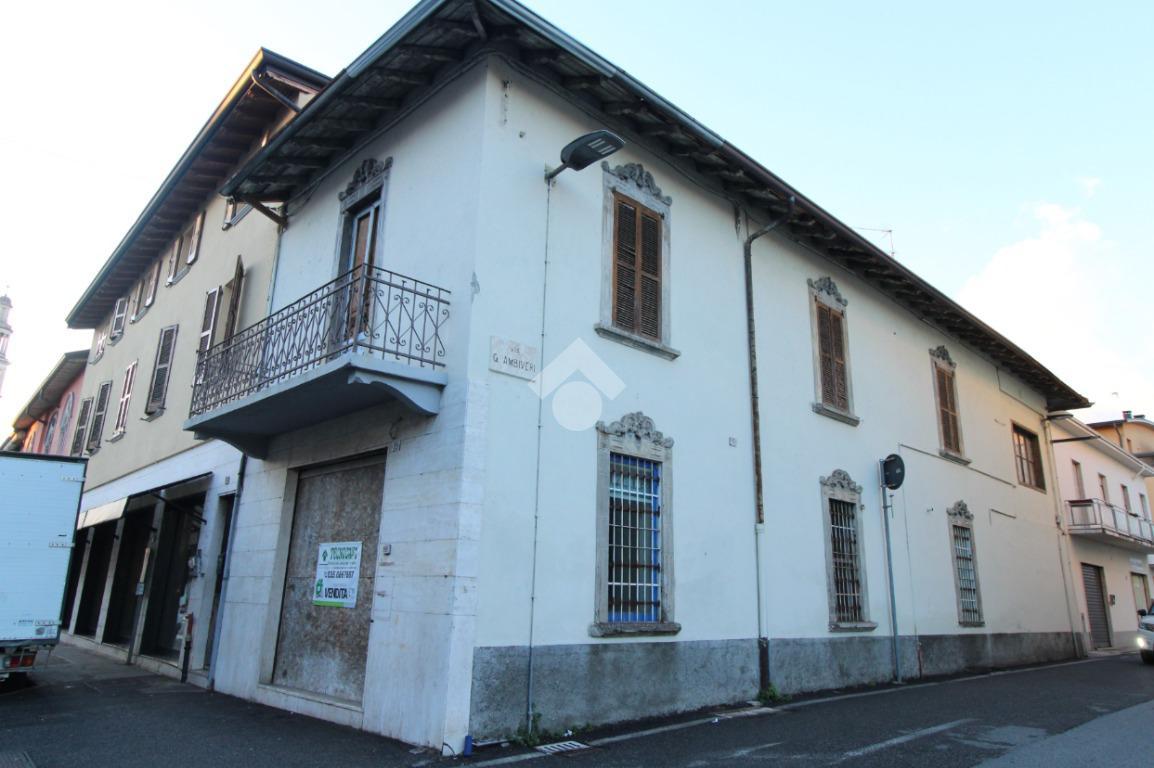 Casa de 8 divisões em Seriate, Italy N.º 229025