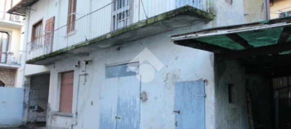 Casa de 8 divisões em Seriate, Italy N.º 229025 13