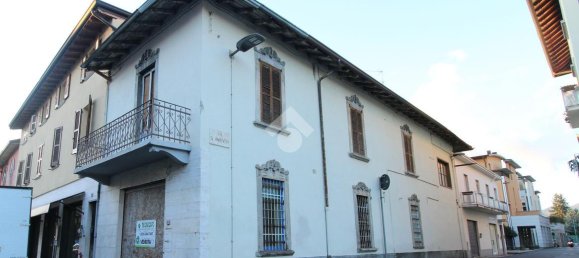 Casa de 8 divisões em Seriate, Italy N.º 229025 30