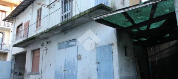 Casa de 8 divisões em Seriate, Italy N.º 229025 25