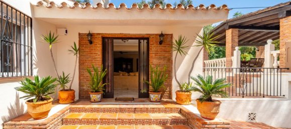 4 bedrooms Villa in Marbella, Spain No. 186100 13