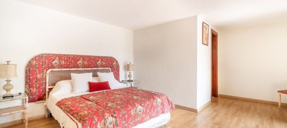 4 bedrooms Villa in Marbella, Spain No. 186100 37