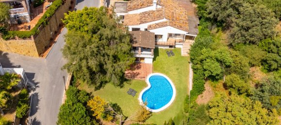 4 bedrooms Villa in Marbella, Spain No. 186100 8