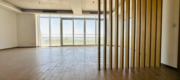 3 bedrooms Villa in Yas Island, UAE No. 29165 4