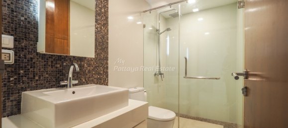 Кондоминиум  с 2 спальнями в Паттайя, Таиланд № 11822 8