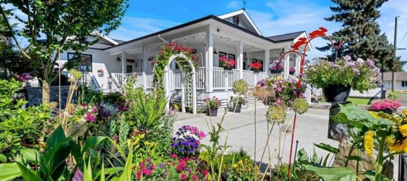 3 bedrooms House in British Columbia, Canada No. 219 6