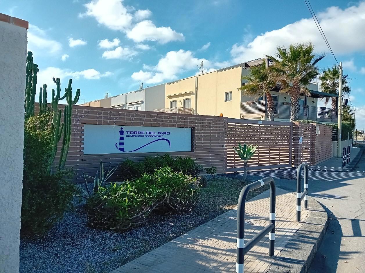 3-salle Villa à Messina, Italy No. 112013