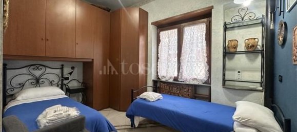 5 rooms Apartment in Rome, Italy No. 181962 10