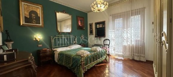 5 rooms Apartment in Rome, Italy No. 181962 7