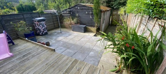 3 bedrooms House in Oldham, United Kingdom No. 2094 13