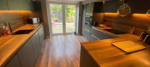 3 bedrooms House in Oldham, United Kingdom No. 2094 6