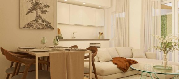 2 rooms Apartment in Naples, Italy No. 30939 4