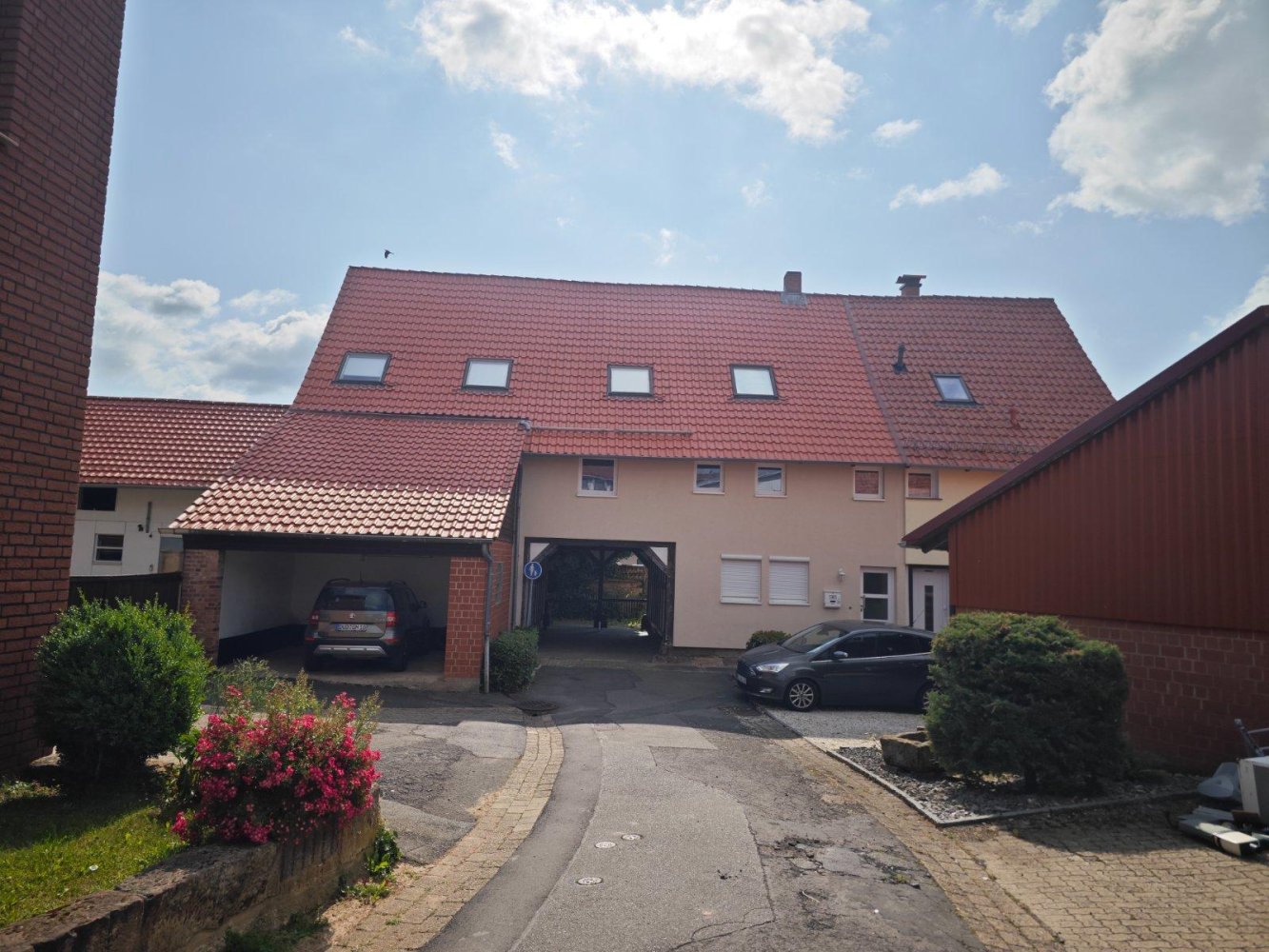 5 rooms Building in Gottingen, Germany No. 296665