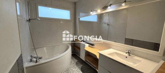 2 Schlafzimmer Wohnung in Tours, France, Nr. 40475 4