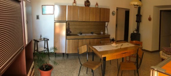 4 rooms House in Civitella Paganico, Italy No. 124723 3