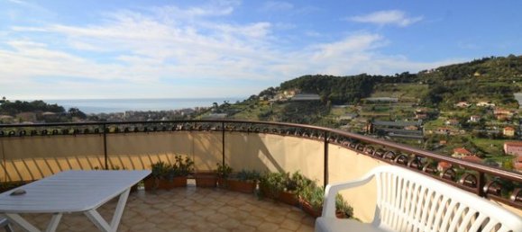 5 rooms Apartment in Bordighera, Italy No. 188923 41