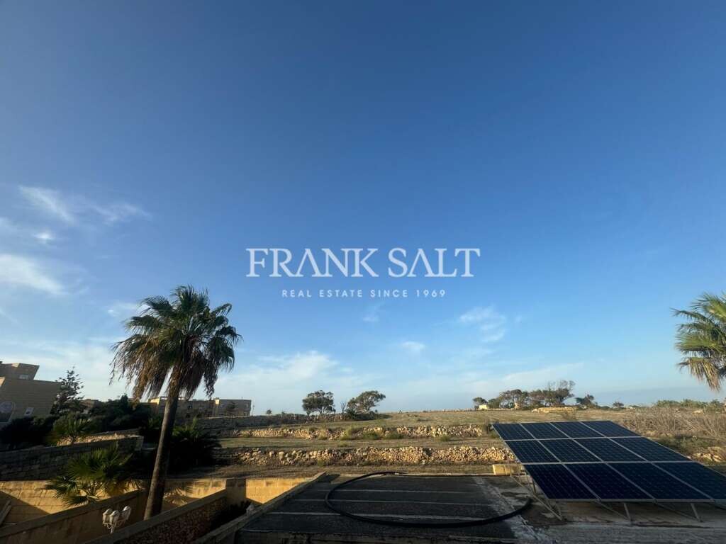 3 bedrooms Apartment in Gharb, Malta No. 6120