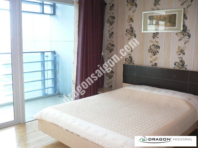 92m² Apartment in District 1, Vietnam No. 11164