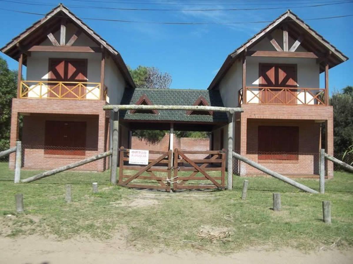 2 bedrooms Apartment in Mar del Plata, Argentina No. 77999