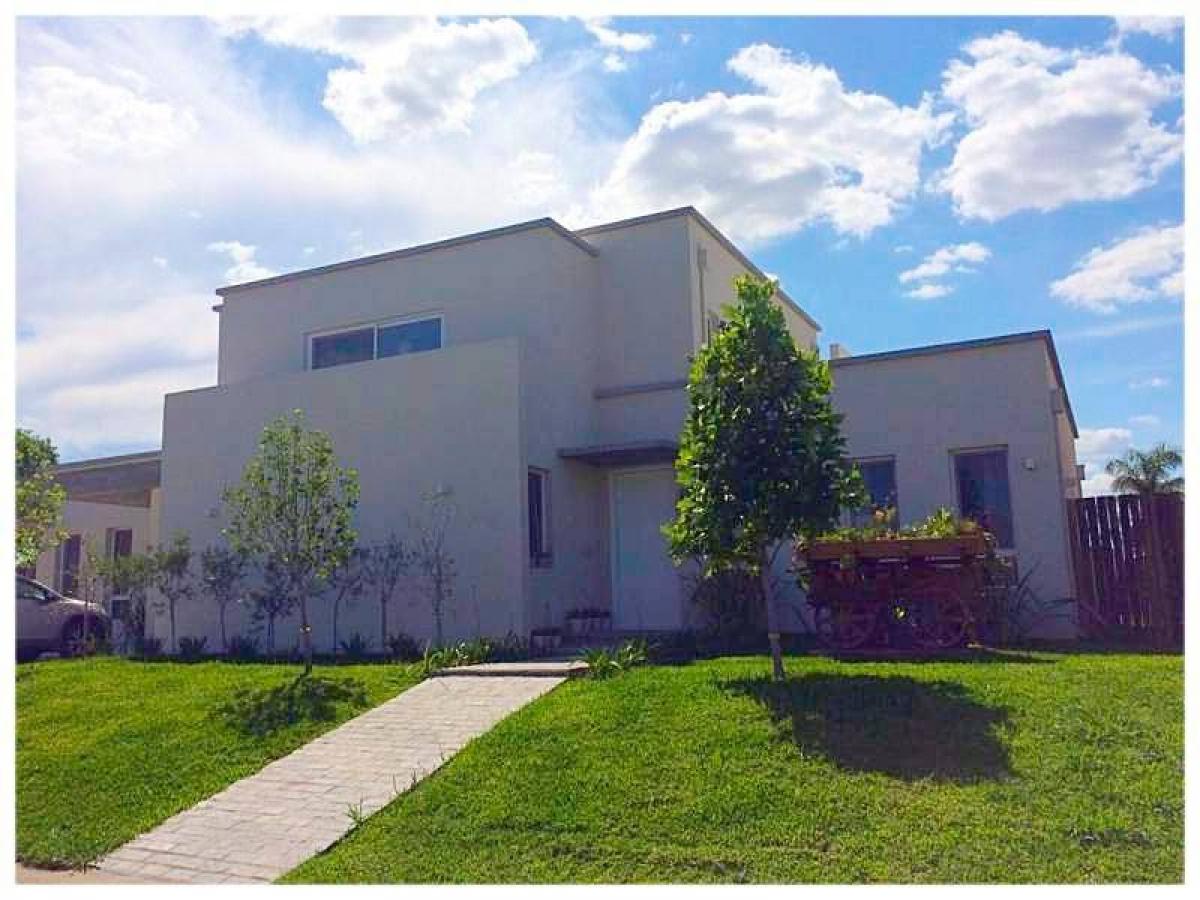 4 غرف نوم منزل في Pilar, Argentina رقم 86812