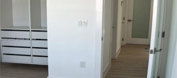 2 chambres appartement à louer à Miami, Miami-Dade, Florida, USA № 615751 26
