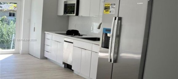 2 chambres appartement à louer à Miami, Miami-Dade, Florida, USA № 615751 10