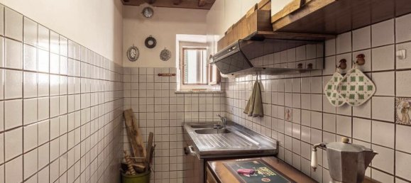 3 bedrooms Apartment in Cetona, Italy No. 57795 4