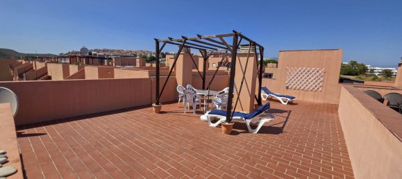 2 bedrooms Penthouse in Alcorrin, Spain No. 172276 2