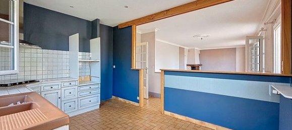 3 bedrooms House in Deux-Sevres, France No. 313537 4