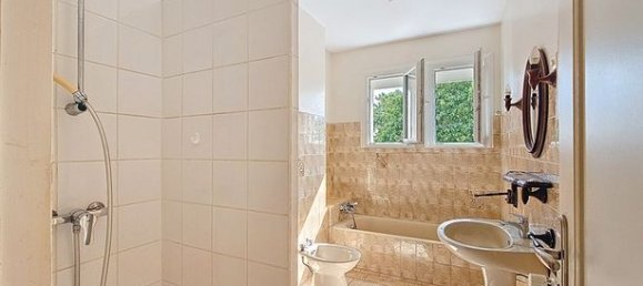 3 bedrooms House in Deux-Sevres, France No. 313537 9