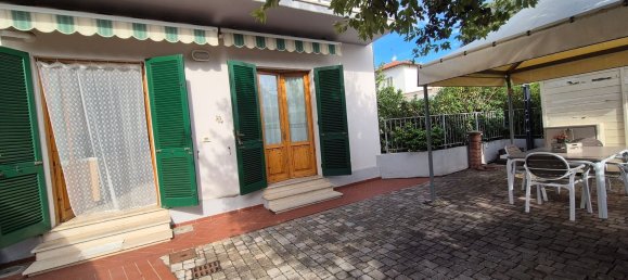 4 bedrooms Apartment in San Vincenzo, Italy No. 339299 3