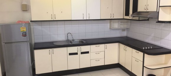 شقة 3 غرف نوم  في Khlong Toei, Thailand رقم 9436 2