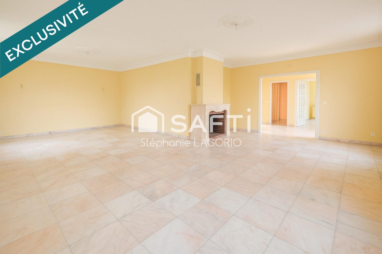 Casa de 3 dormitorios en Bruguieres, France No. 342697