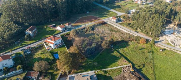 2050m² Land in Pacos de Ferreira, Portugal No. 83674 7