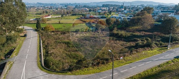 2050m² Land in Pacos de Ferreira, Portugal No. 83674 13