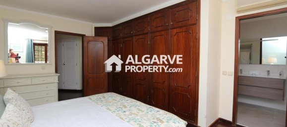 4 غرف نوم فيلا في Quarteira, Portugal رقم 107007 42