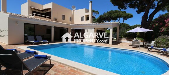 4 غرف نوم فيلا في Quarteira, Portugal رقم 107007 75