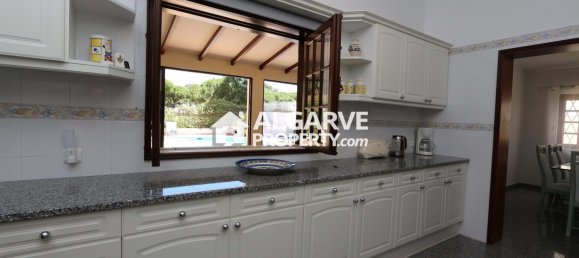 4 غرف نوم فيلا في Quarteira, Portugal رقم 107007 34