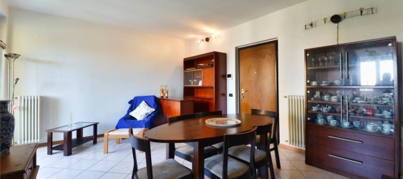 2 bedrooms Apartment in Como, Italy No. 319623 19
