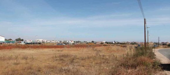  Land in Deryneia, Cyprus No. 24090 3