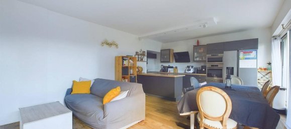 3 bedrooms Apartment in Meudon, France No. 151076 3