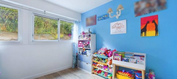 3 bedrooms Apartment in Meudon, France No. 151076 8