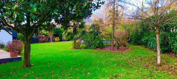 6 chambres Maison à Maisons-Laffitte, France No. 151853 3