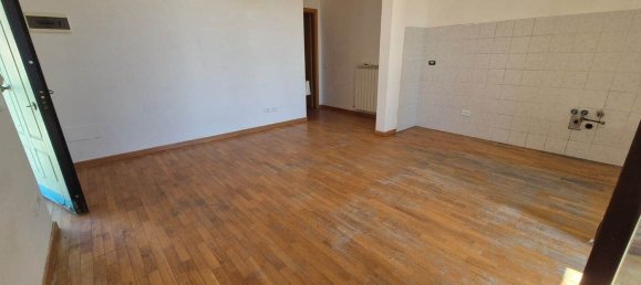 3 rooms Apartment in Ancona, Italy No. 297834 2