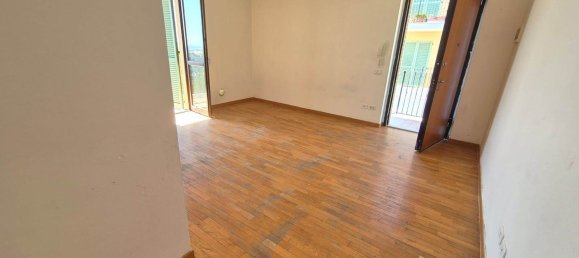 3 rooms Apartment in Ancona, Italy No. 297834 5