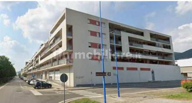 2 bedrooms Apartment in Brescia, Italy No. 330996