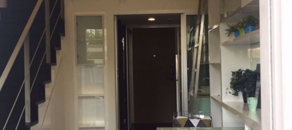 1 bedroom Duplex in Khlong Toei, Thailand No. 9385 5