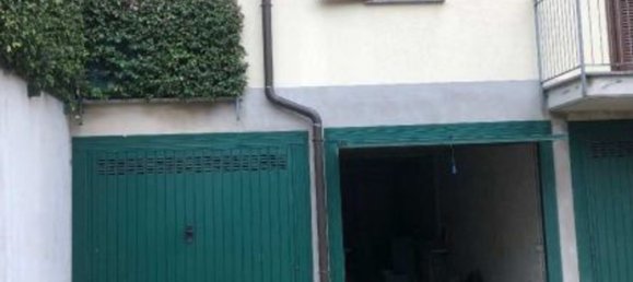 Apartamento T4 em Carnago, Italy N.º 329675 10